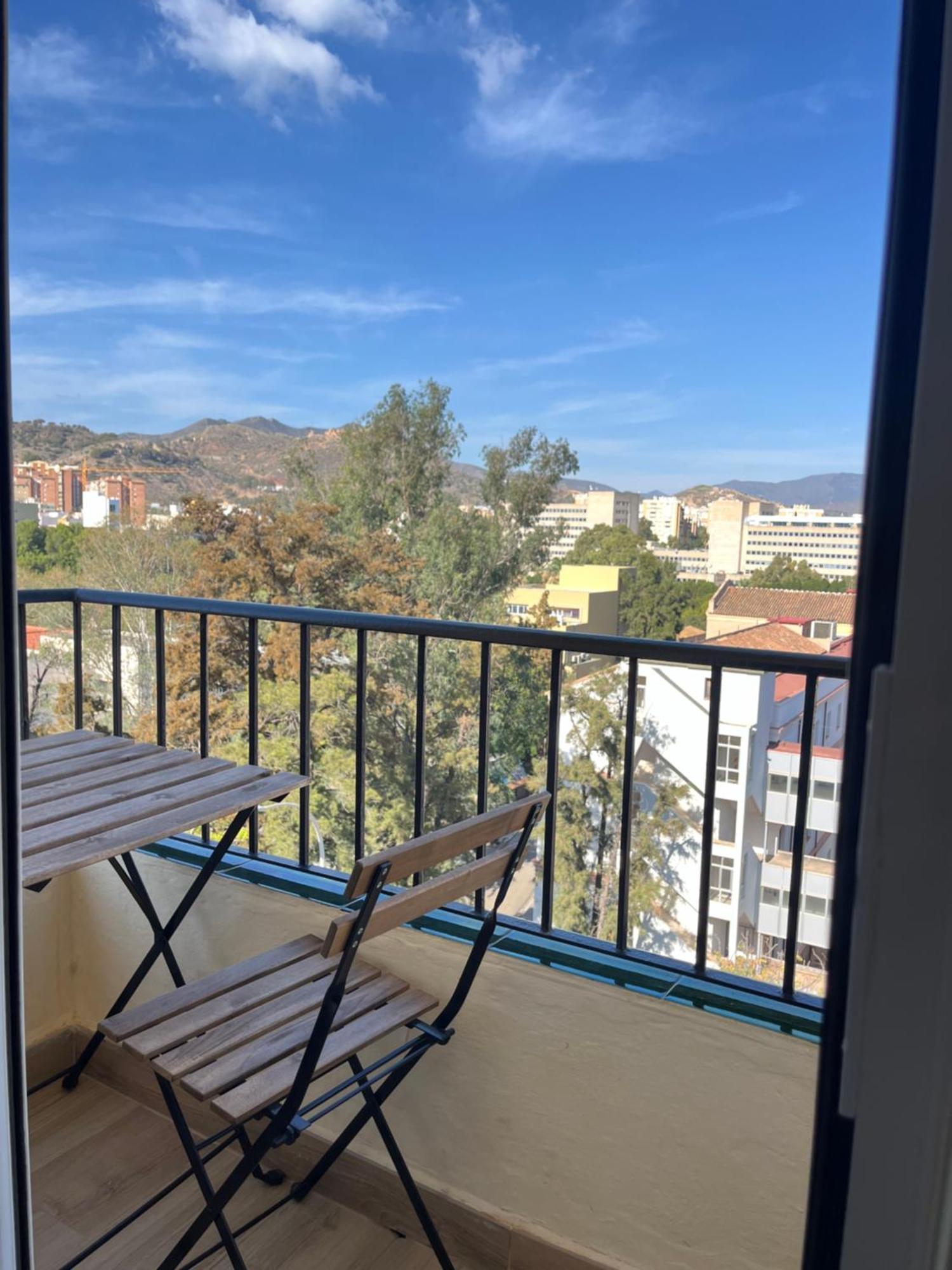 Cosy Trinidad Apartment Malaga Exterior photo